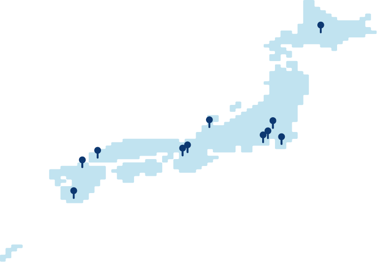 全国のメンバーが、それぞれの場所から開発に参加しています。